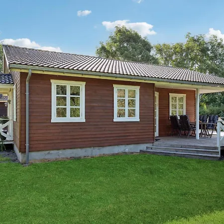 Semesterbostad Cozy In With Kitchen